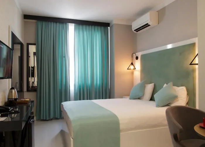 Bakirkoey Des Suit Otel